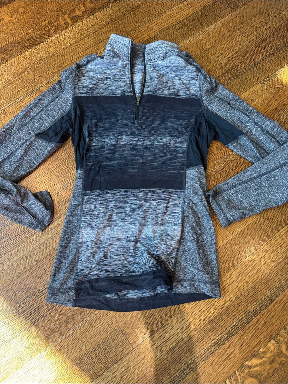 lululemon athletica Men's Gray and Black Half-Zip Sweater